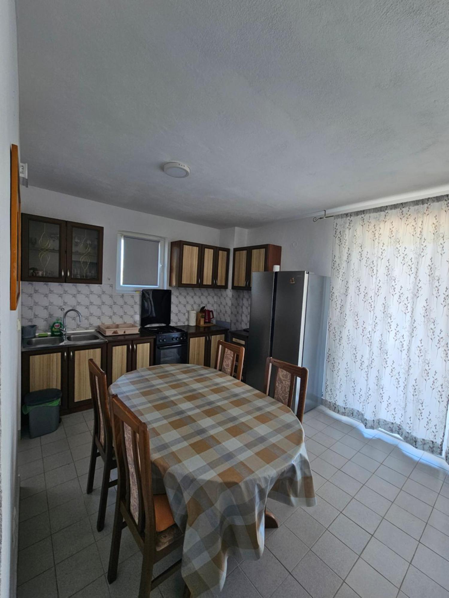 Apartments Lucin Veliki Drvenik Extérieur photo